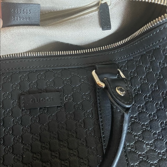Authentic black Gucci bag - Picture 4 of 10